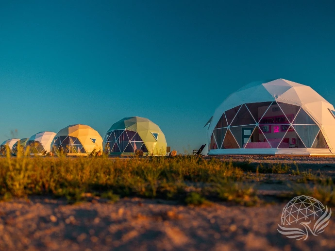 SHORT-TERM RENTAL DOMES SHORT-TERM RENTAL DOMES